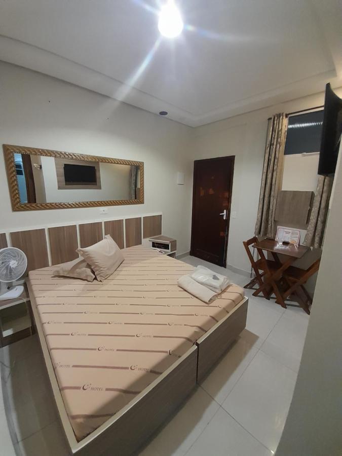 Hotel Off Osasco Bagian luar foto